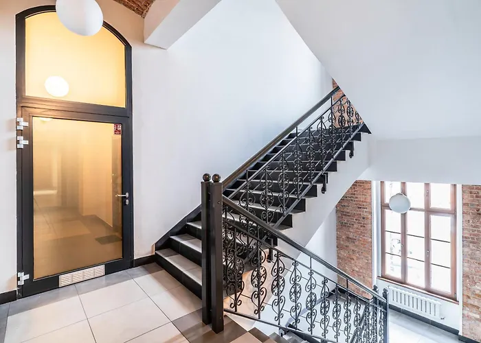 Nr 6 Z Antresola Apartment